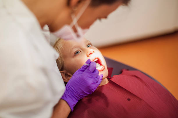 Best Weekend Emergency Dentist in Cockrell Hill, TX